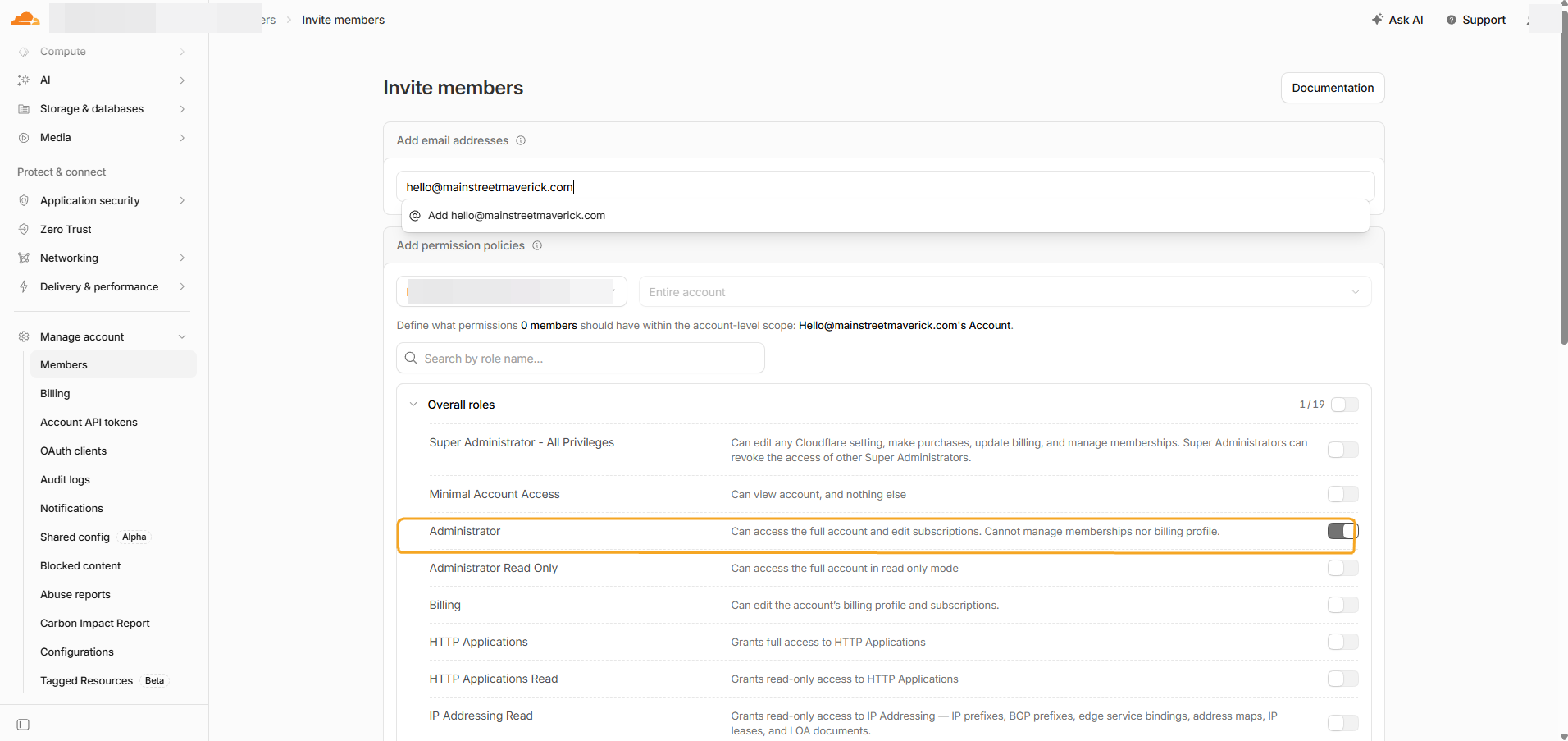 Cloudflare Invite members form with the Administrator role selected